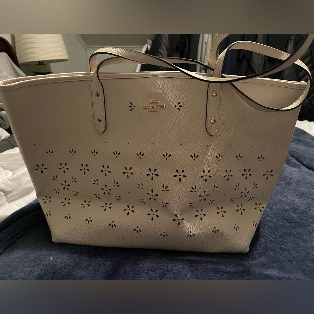 Coach tote bag